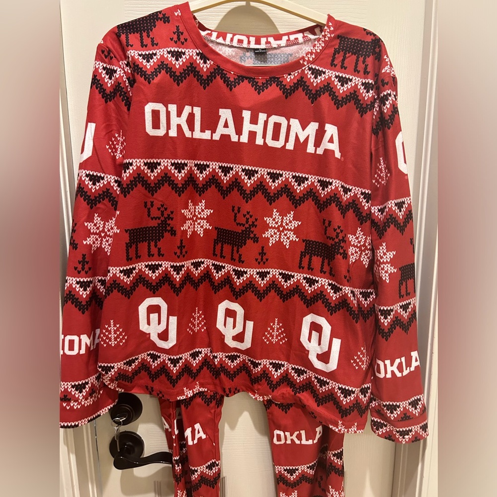 Oklahoma Sooners Red Women's Pajamas NWT